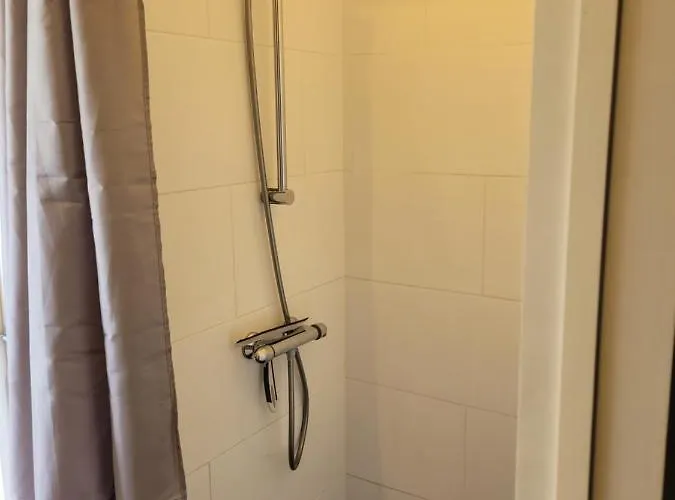 Affittacamere Prins Van Poederoijen 4*