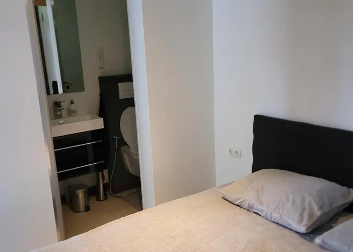 Prins van Poederoijen Gasthuis 4*