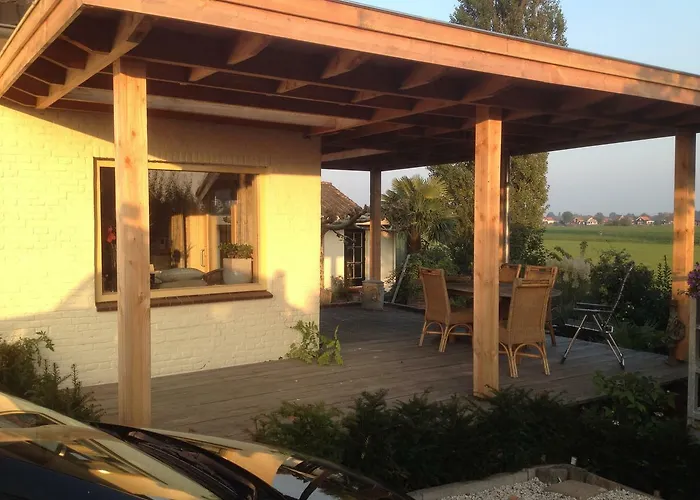 Gasthuis Prins van Poederoijen Poederoijen