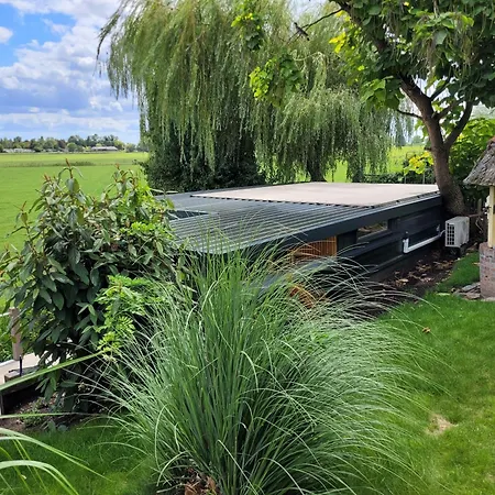 Prins Van Poederoijen Гостевой дом